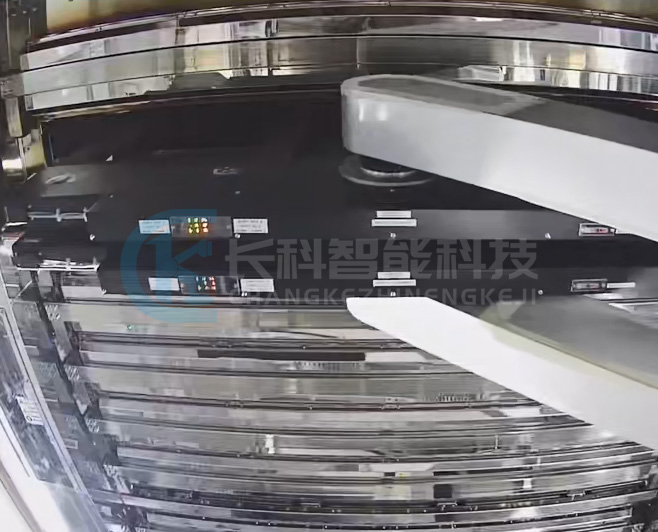 三協機械臂搬運玻璃基板 三協機械臂搬運玻璃基板