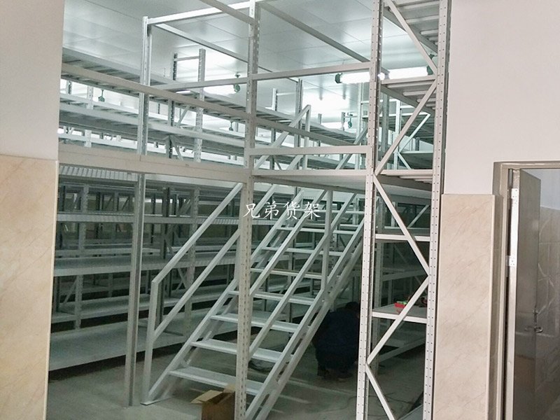 倉庫閣樓平臺(tái)